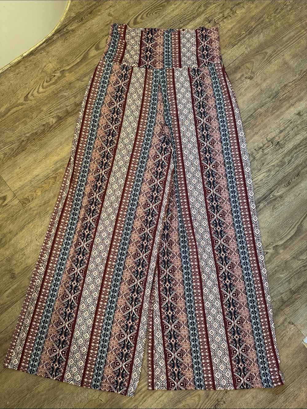 new directions Striped Wide-Leg Palazzo Pants in Rust, Navy & Cream